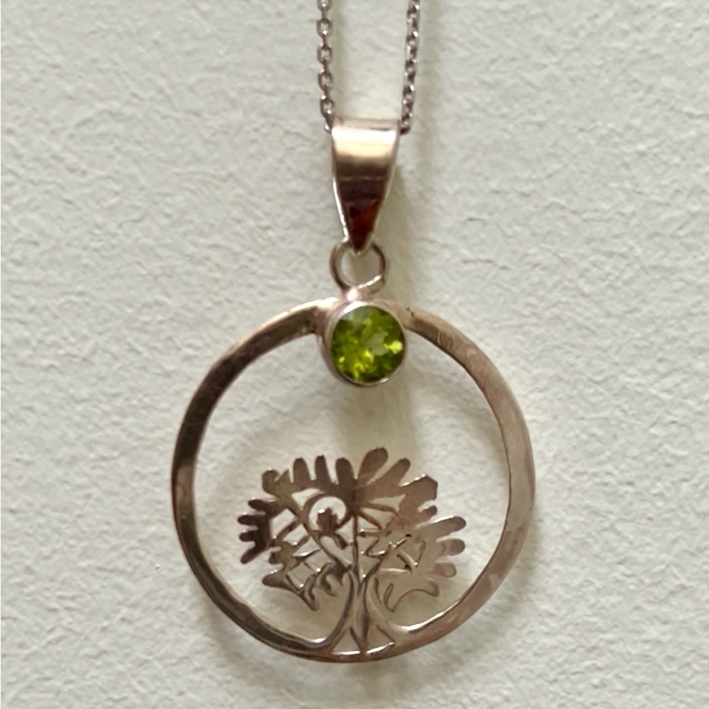 Sterling Silver Tree of Life Pendant with green Crystal